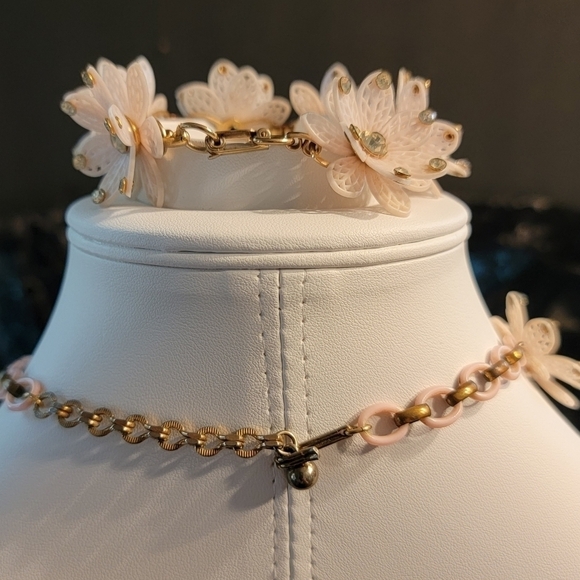 Vintage Plastic Filigree Flower with Rhinestones Necklace and Bracelet S… - Picture 2 of 7